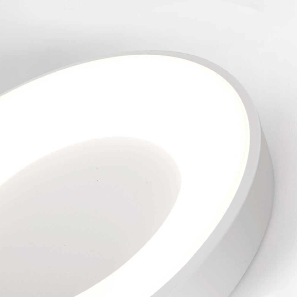 Ismon Ceiling Light