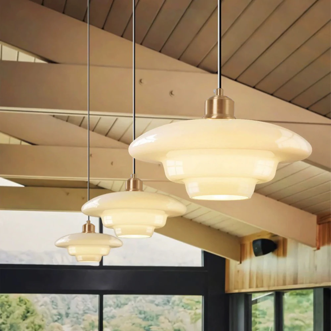 Casqen Pendant Light
