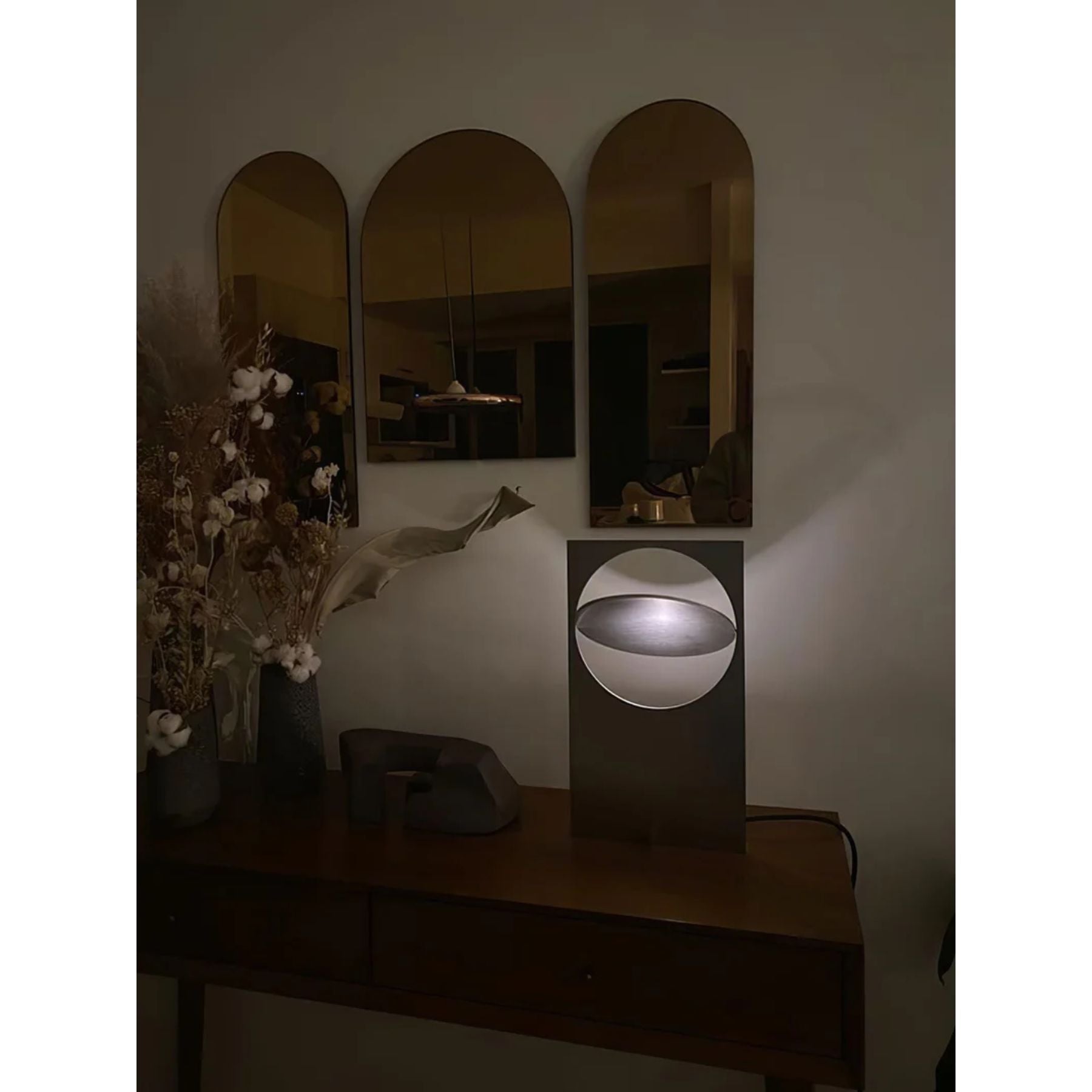 Tamiro Rotatable Table Lamp