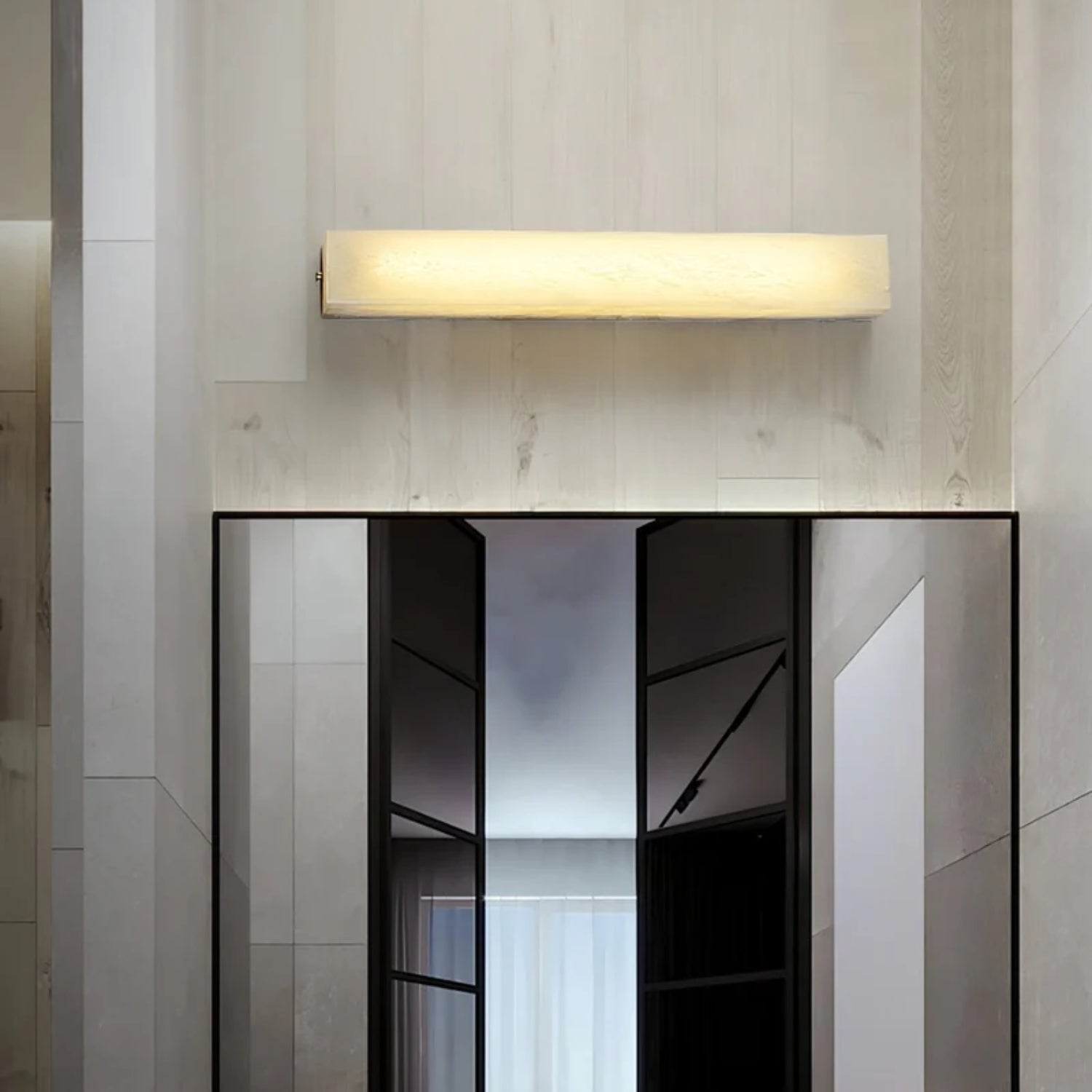 Locenca Alabaster Wall Light