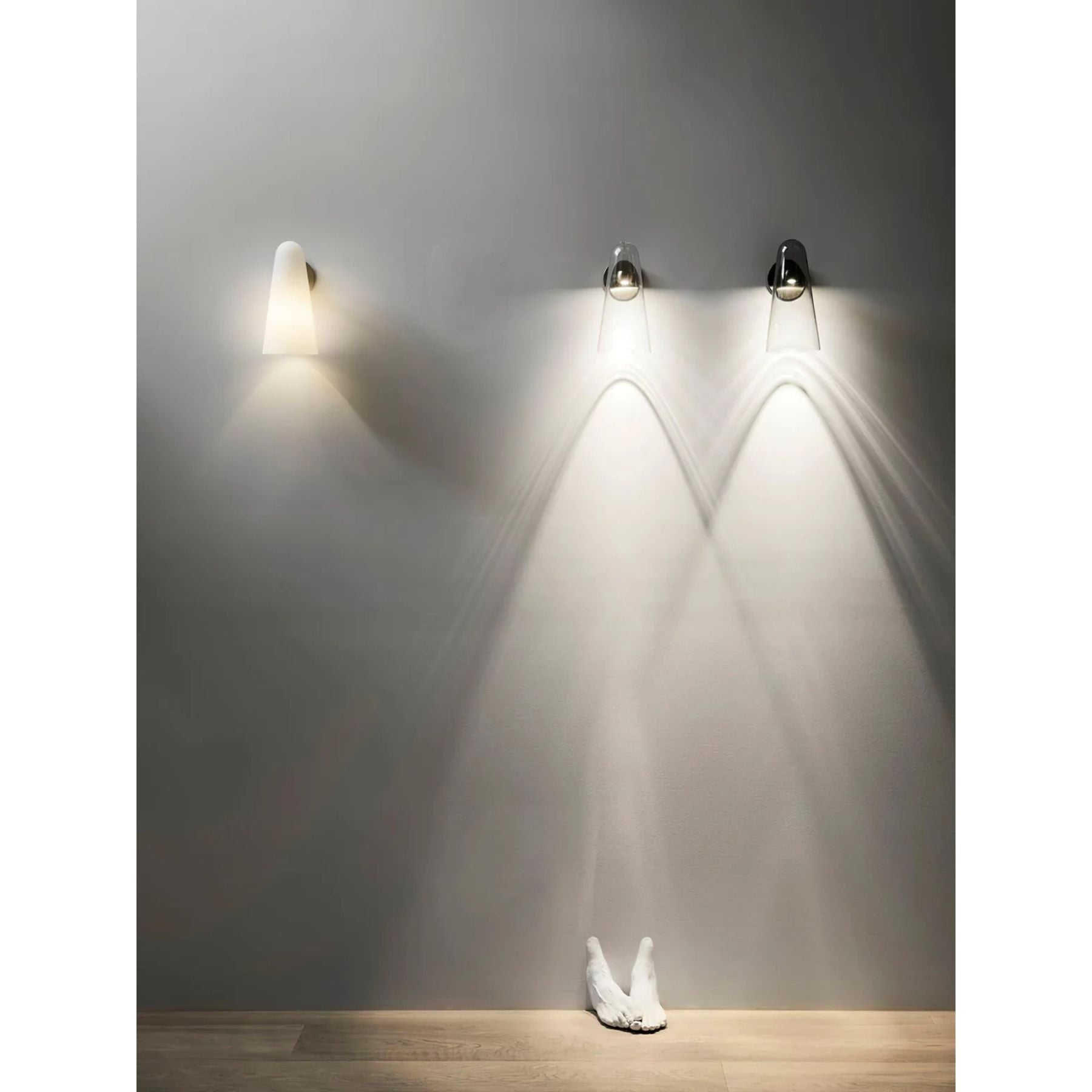 Conziza Glass Wall Light