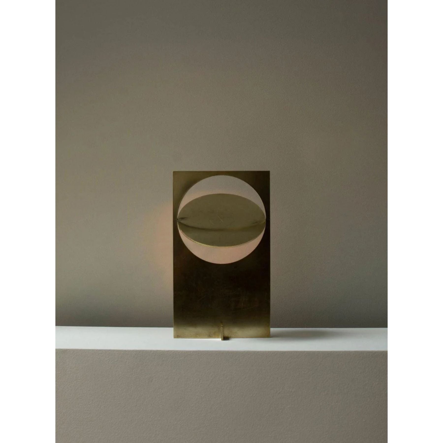 Tamiro Rotatable Table Lamp