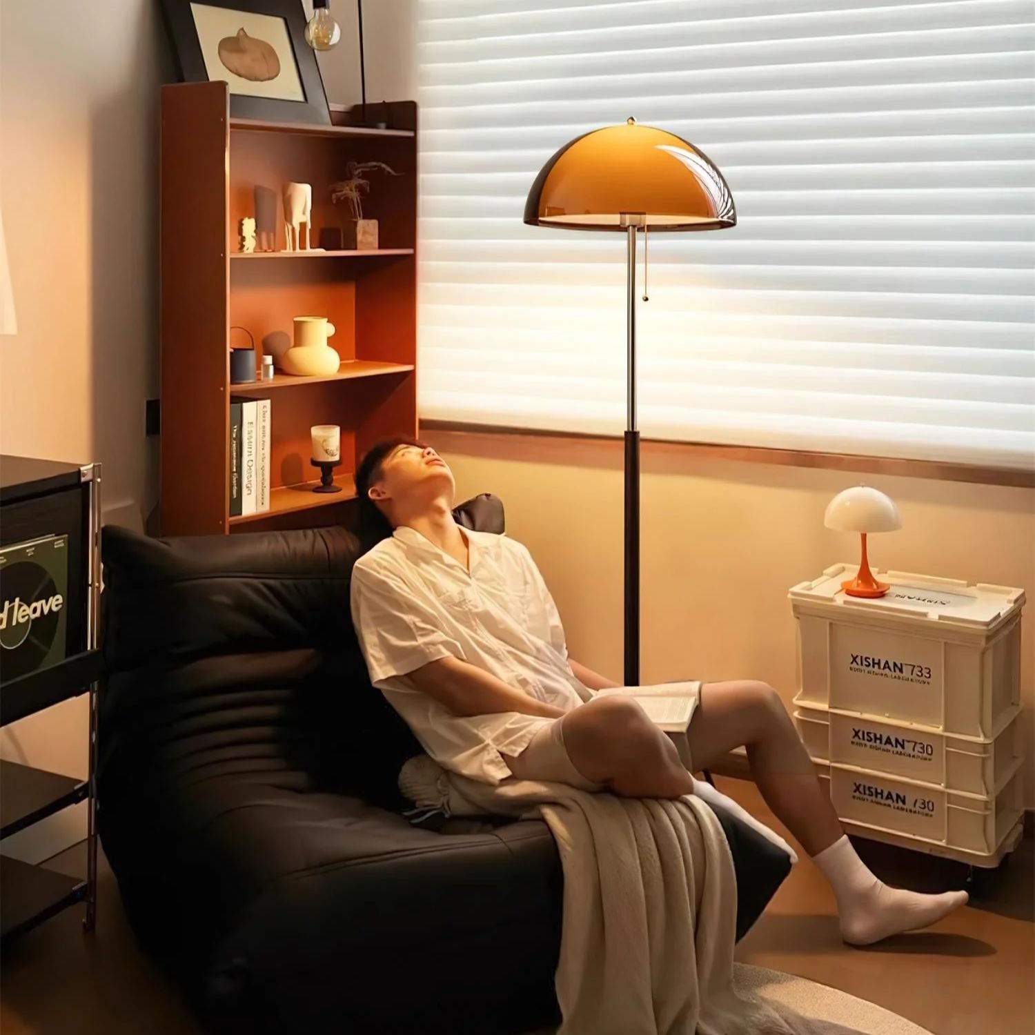 Tavino Floor Lamp