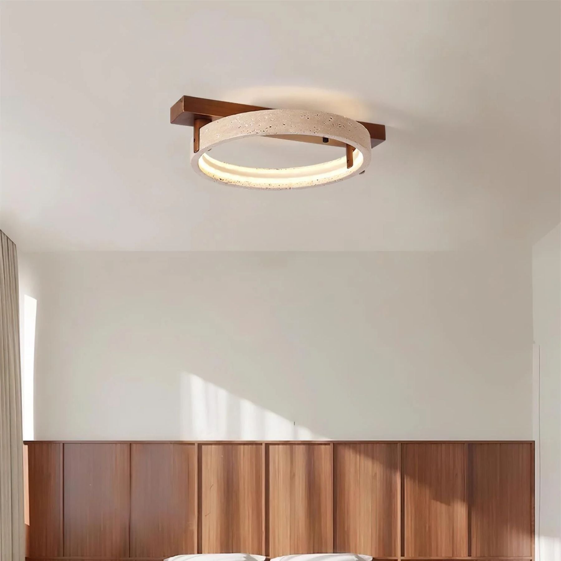 Rilaveo Ceiling Light