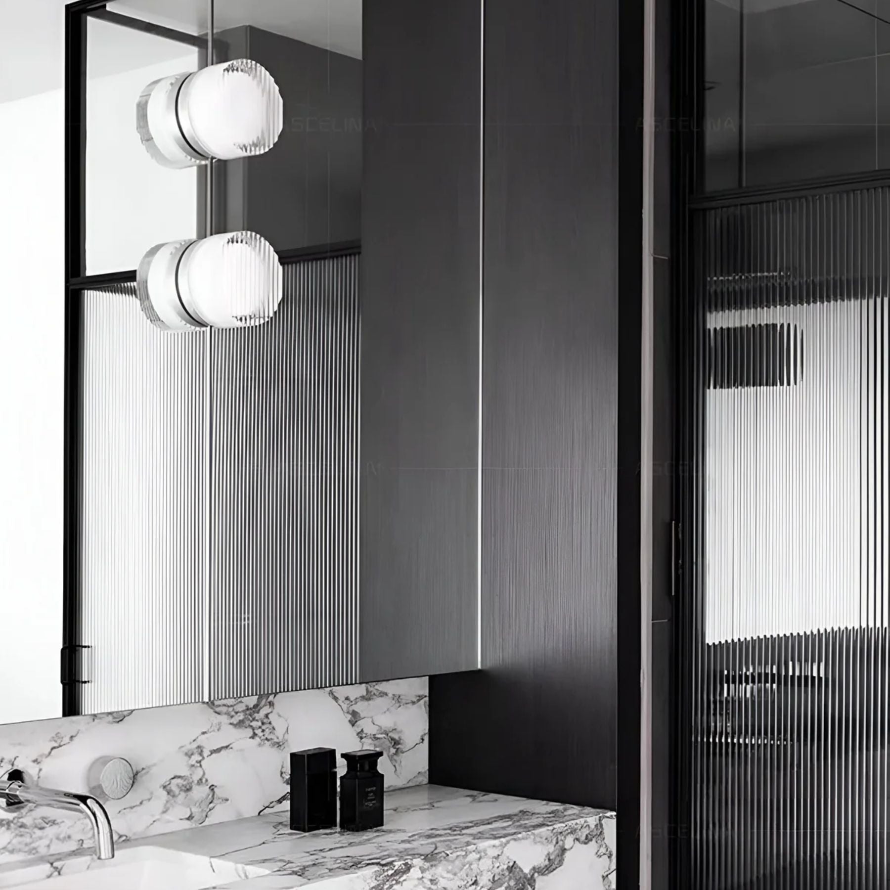 Ambrelo Wall Light