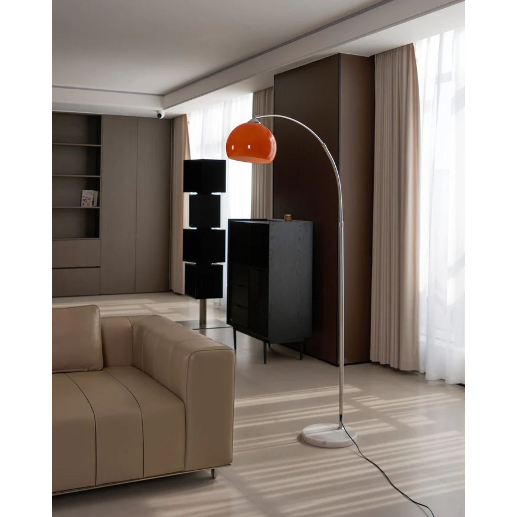 Tyllon Floor Lamp