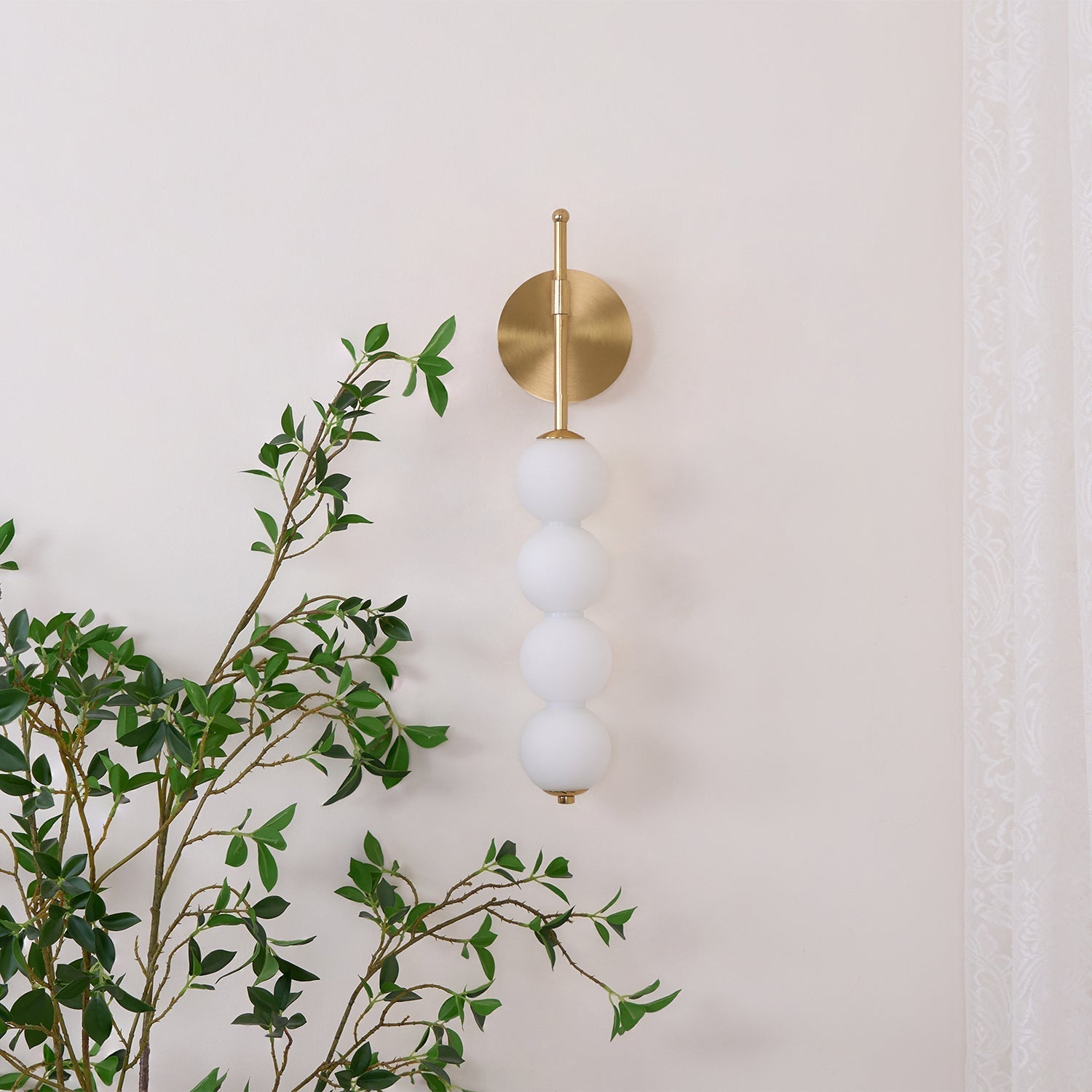 Varani Wall Light