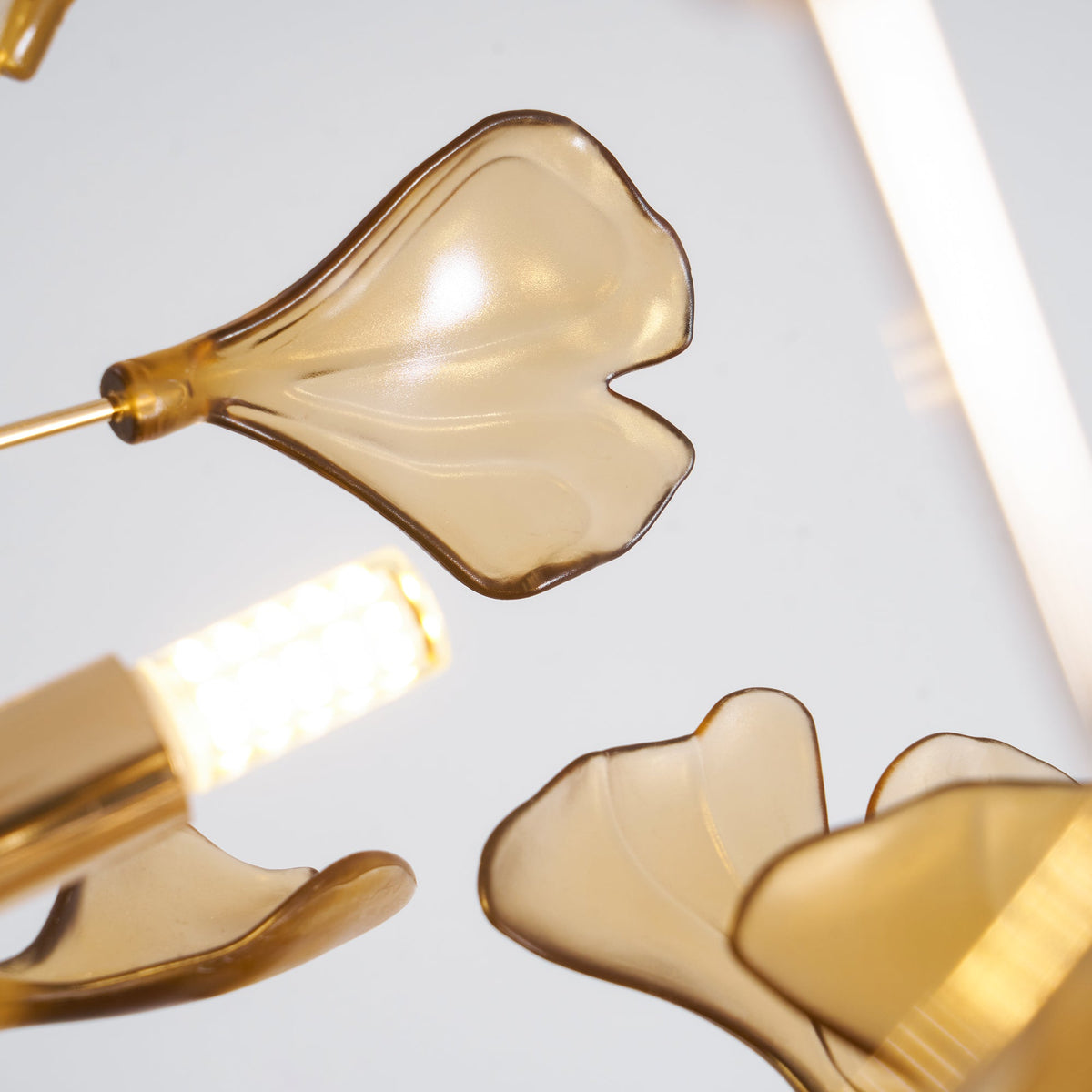 Quinne Linear Chandelier