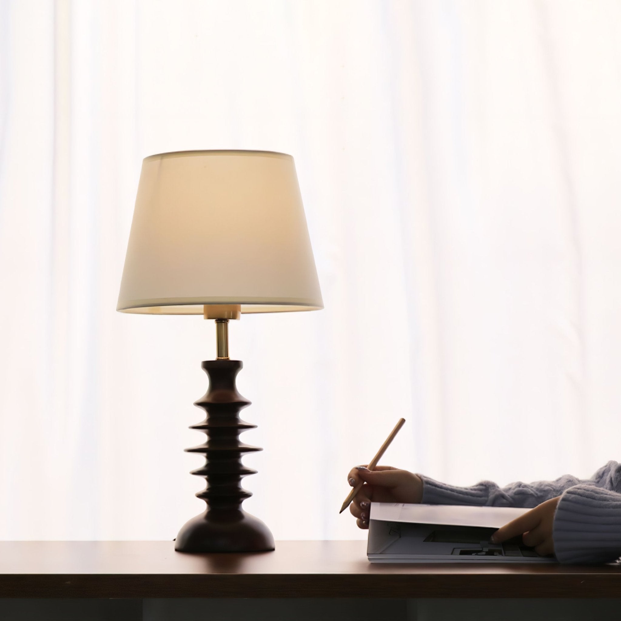 Aniddo Walnut Wooden Table Lamp
