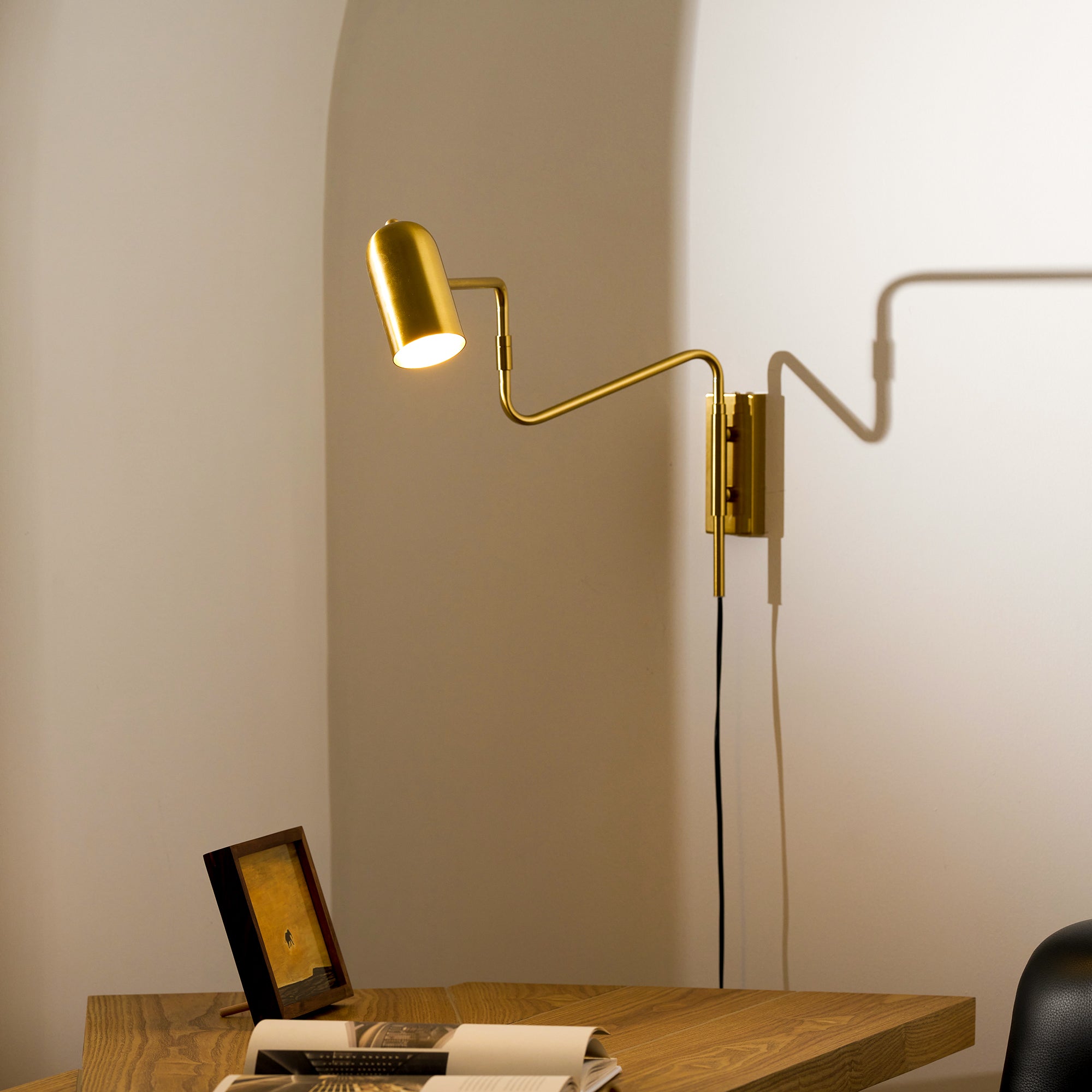Oake Adjustable Wall Light