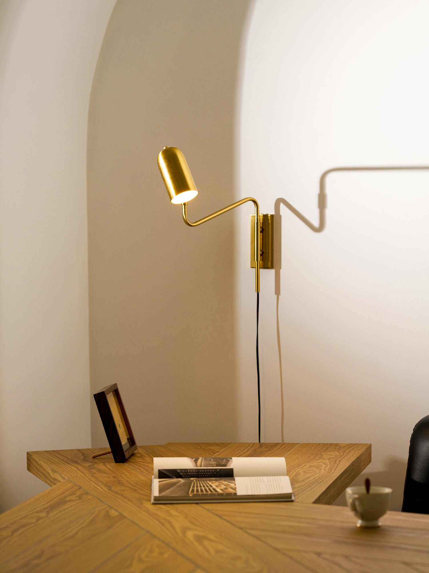 Oake Adjustable Wall Light
