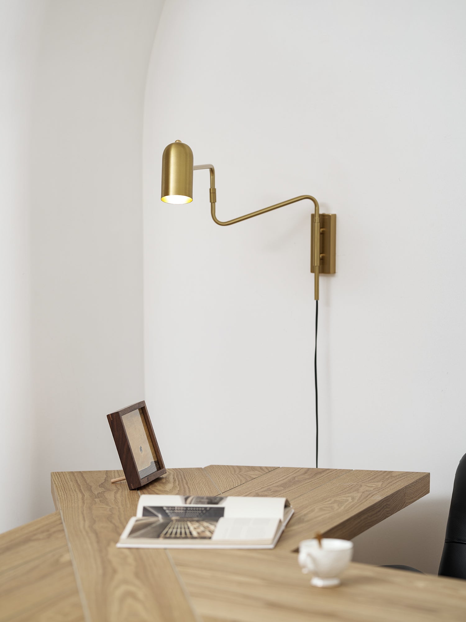 Oake Adjustable Wall Light