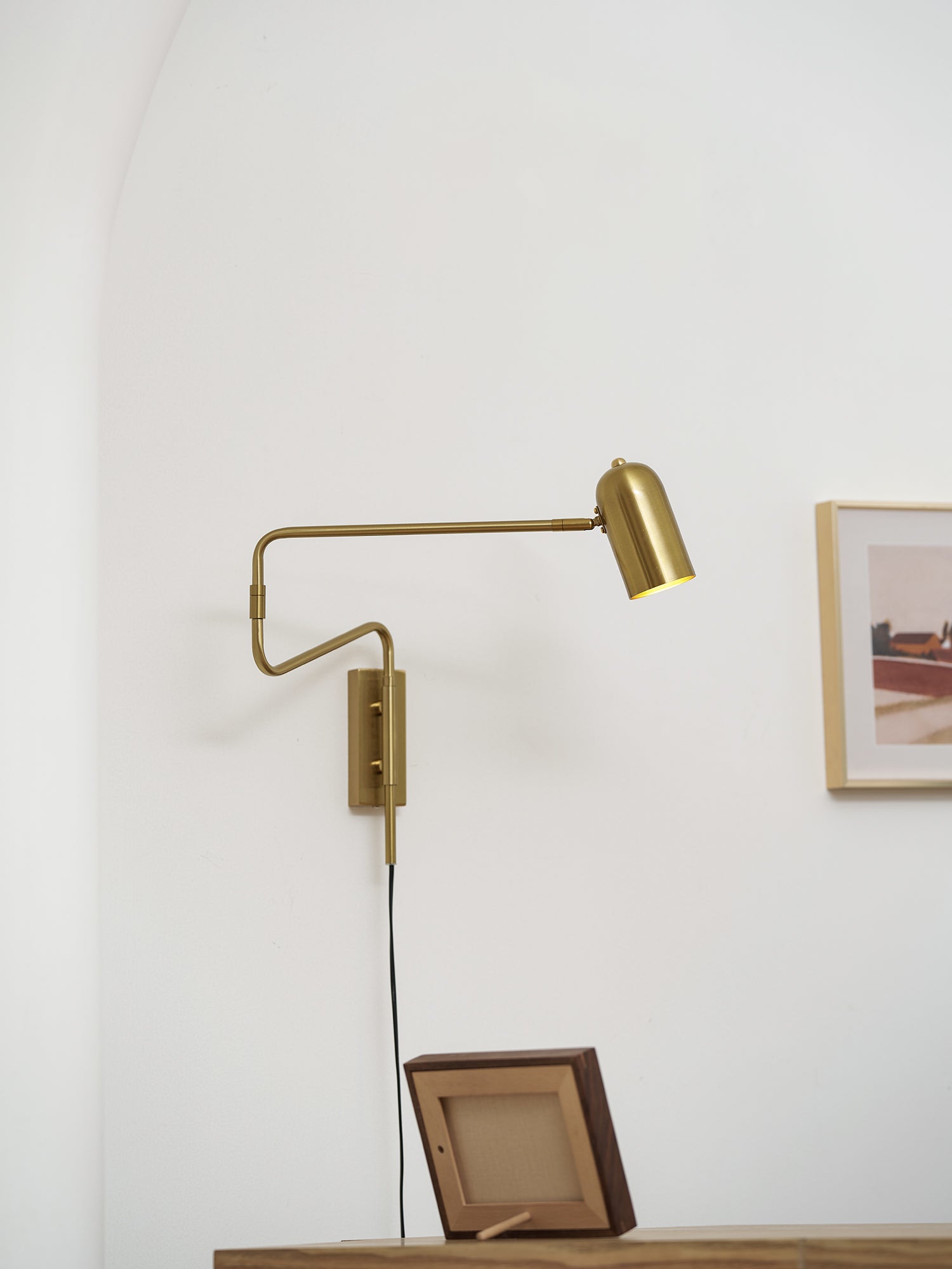 Oake Adjustable Wall Light