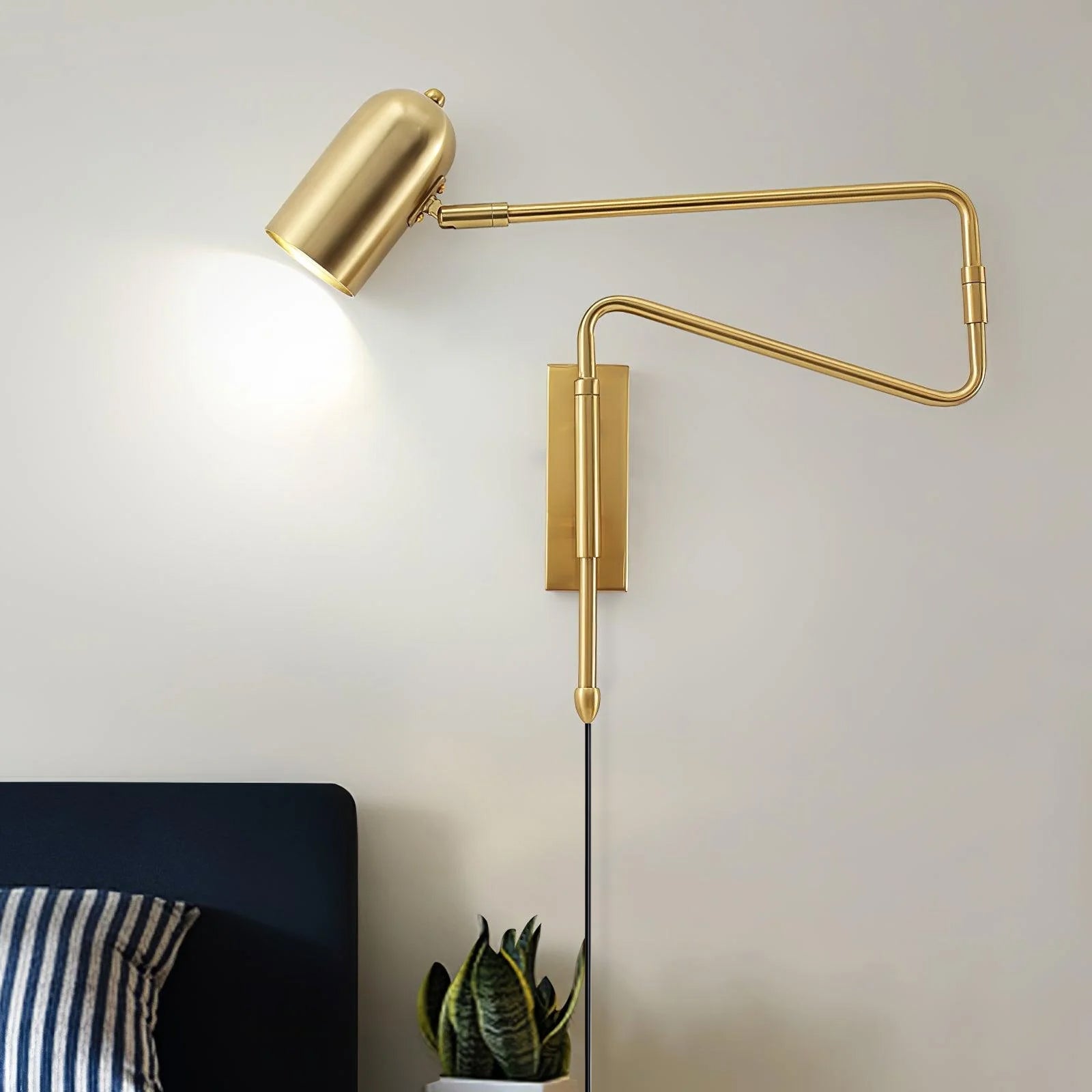 Oake Adjustable Wall Light