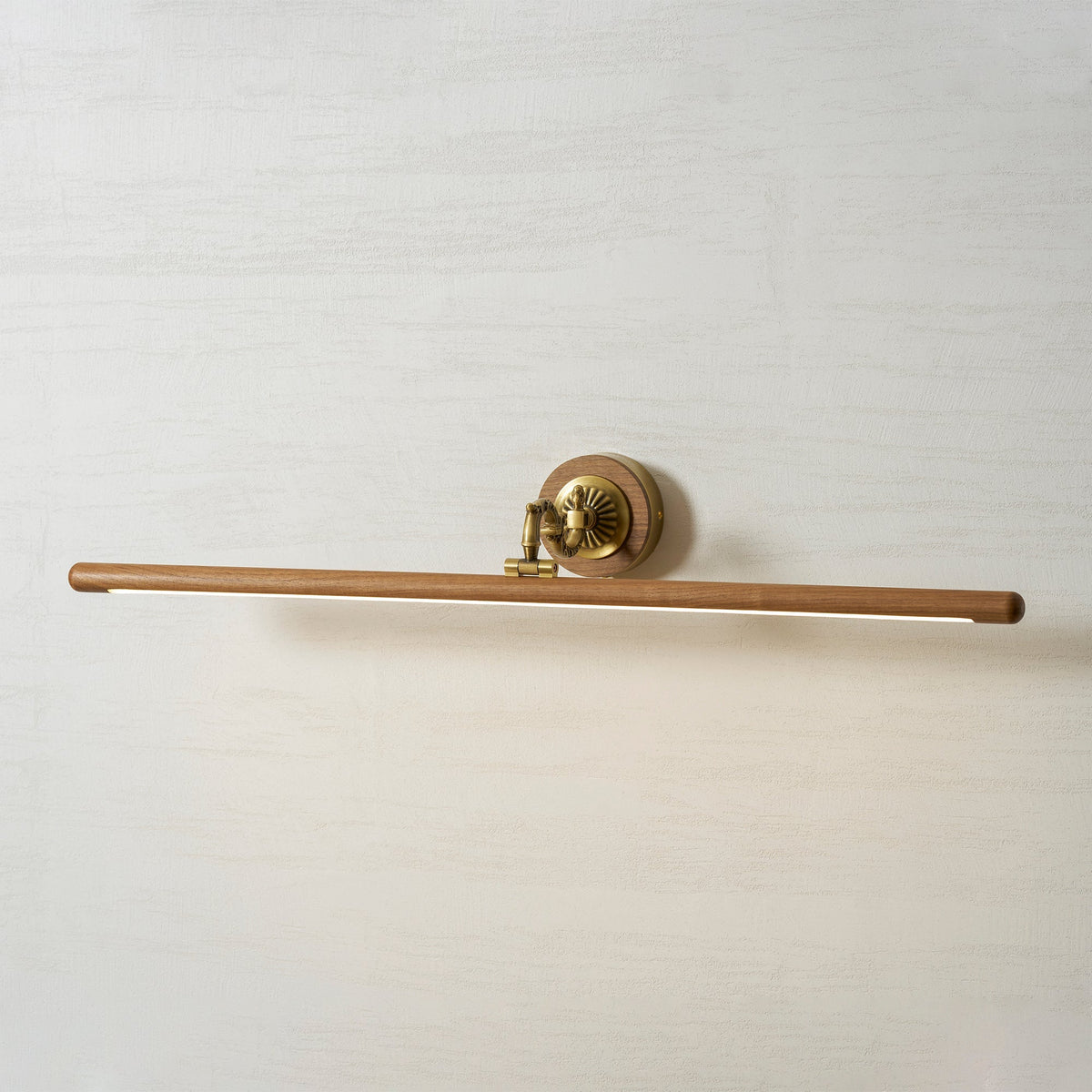 Rillvael Linear Wall Light