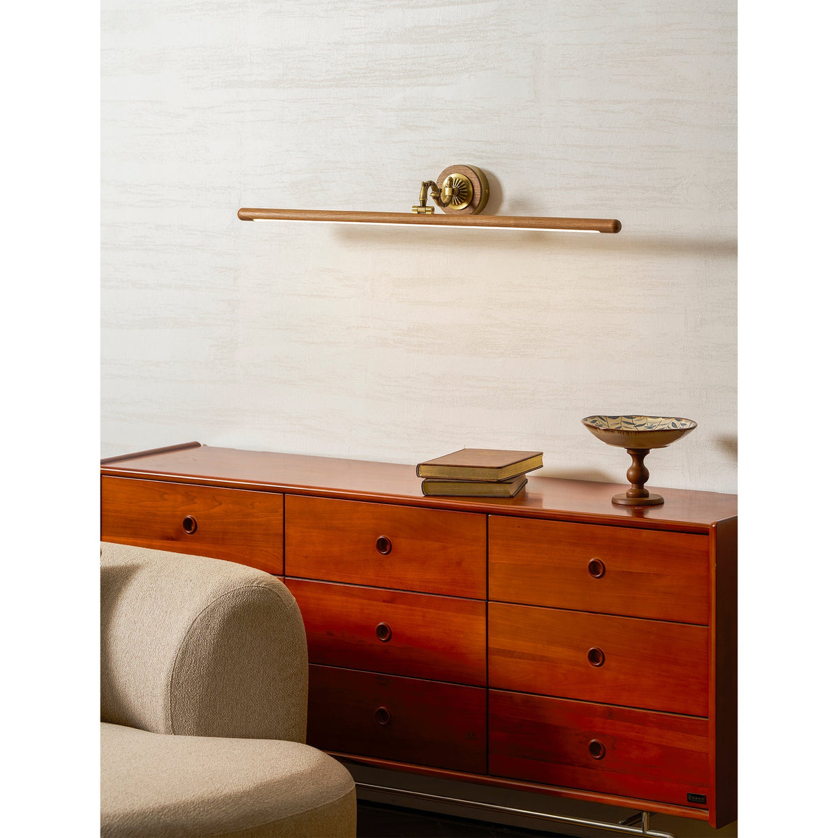 Rillvael Linear Wall Light