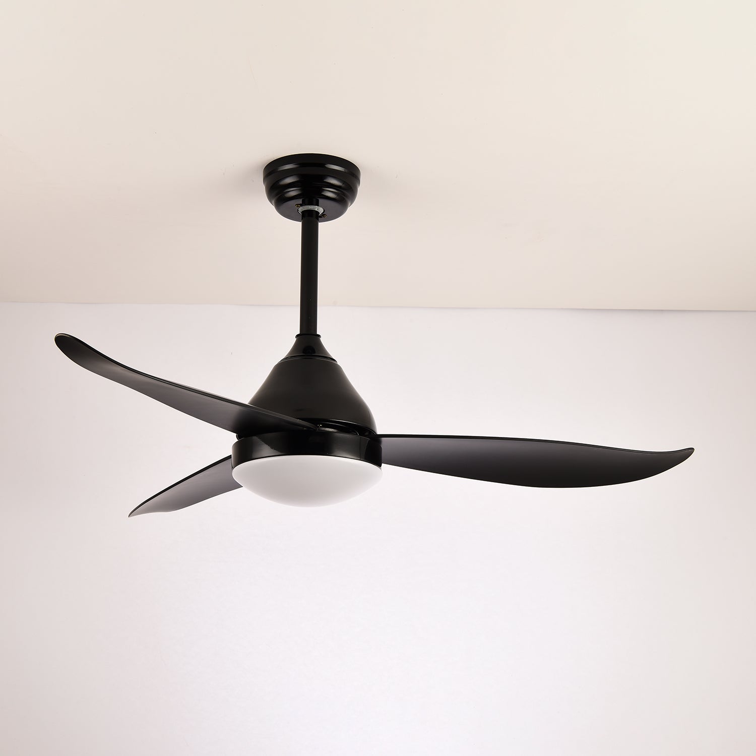 Learino Ceiling Fan