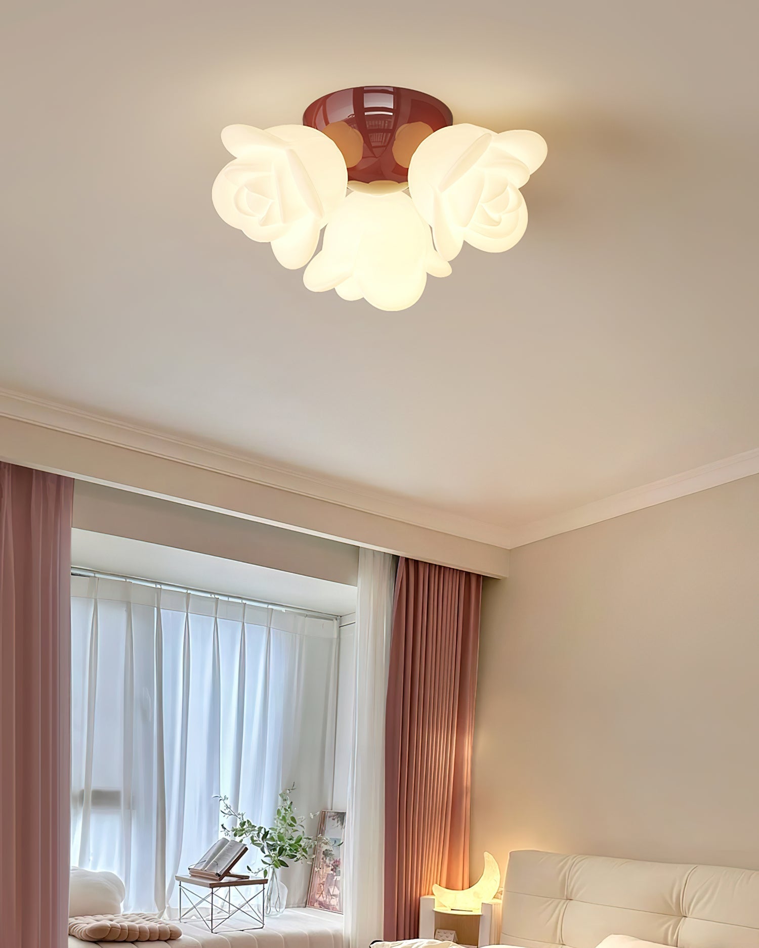 Alysa Flower Ceiling Light