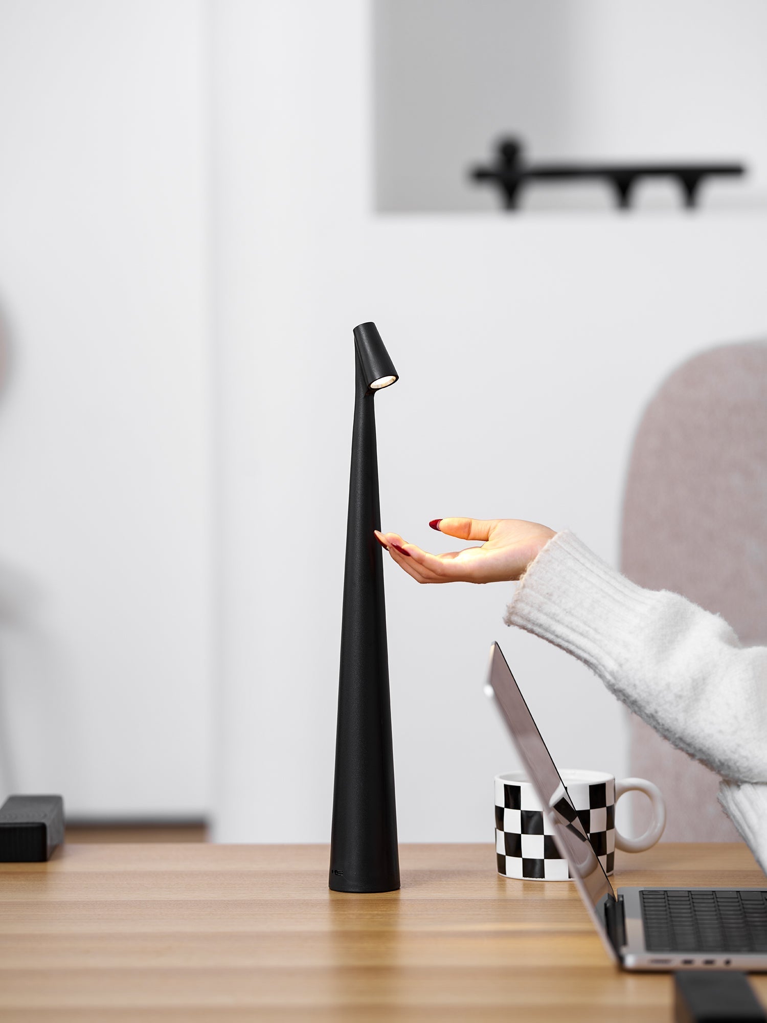 Blare Table Lamp