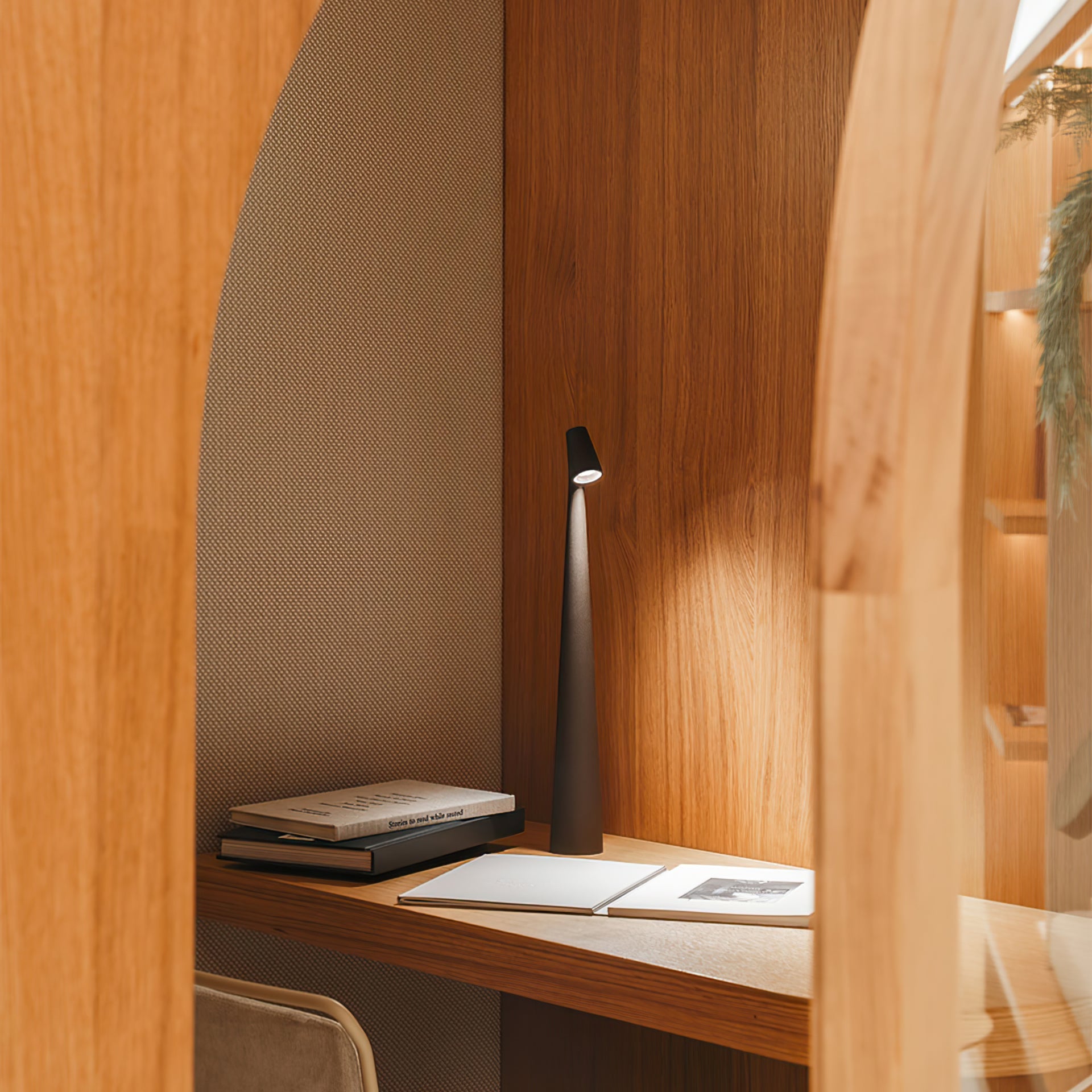 Blare Table Lamp