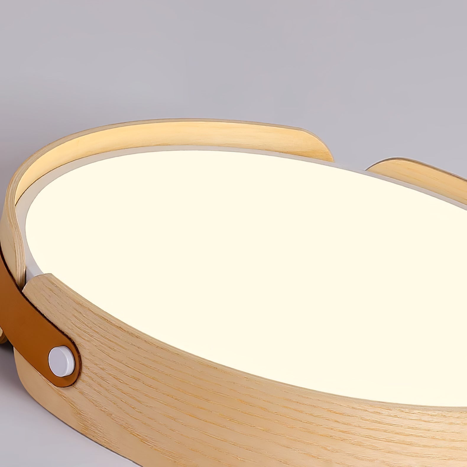 Iwen Ceiling Light