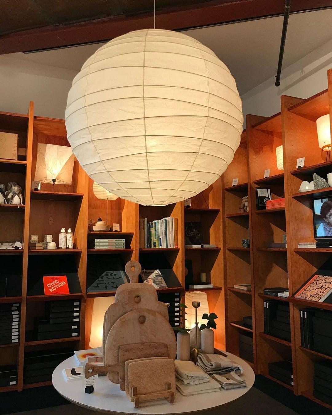 Yarmereia Paper Pendant Light