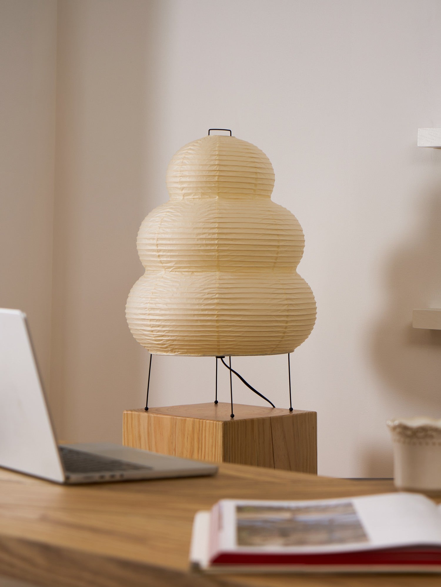 Briero Table Lamp