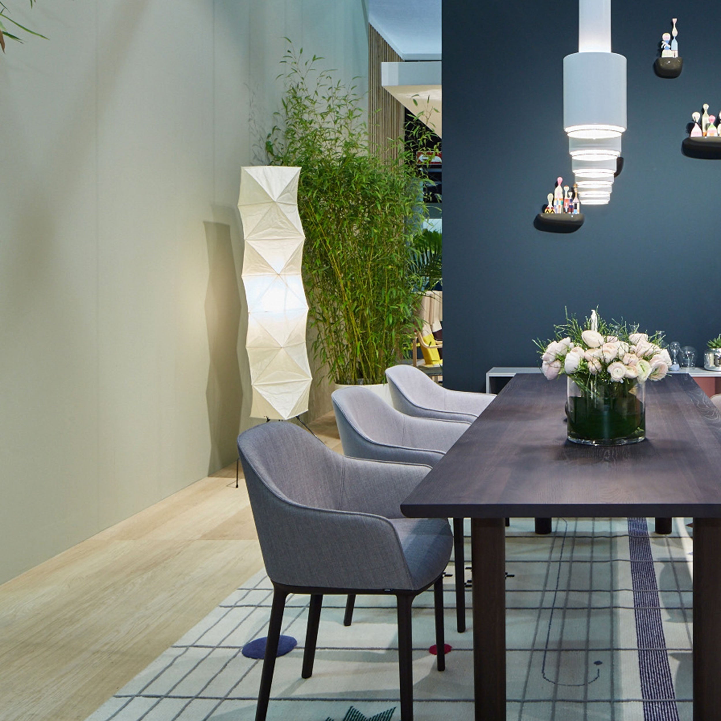 Yariaus Floor Lamp