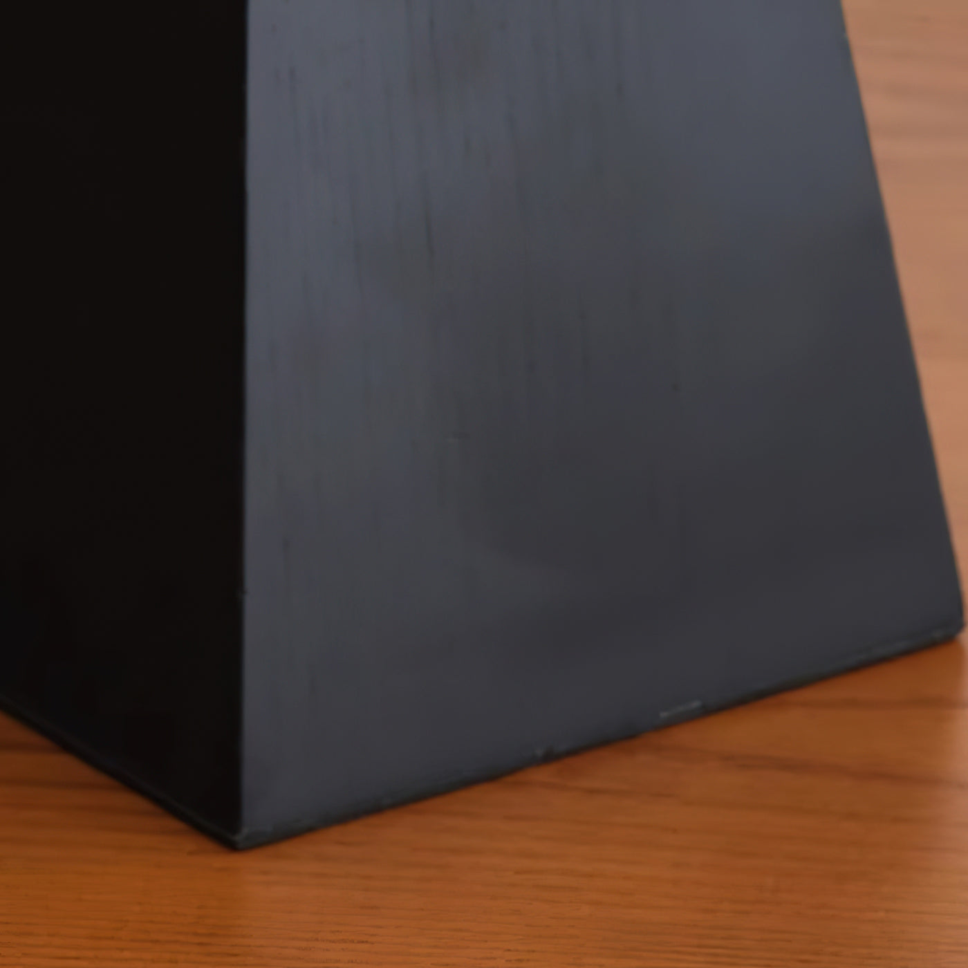 Posico Table Lamp