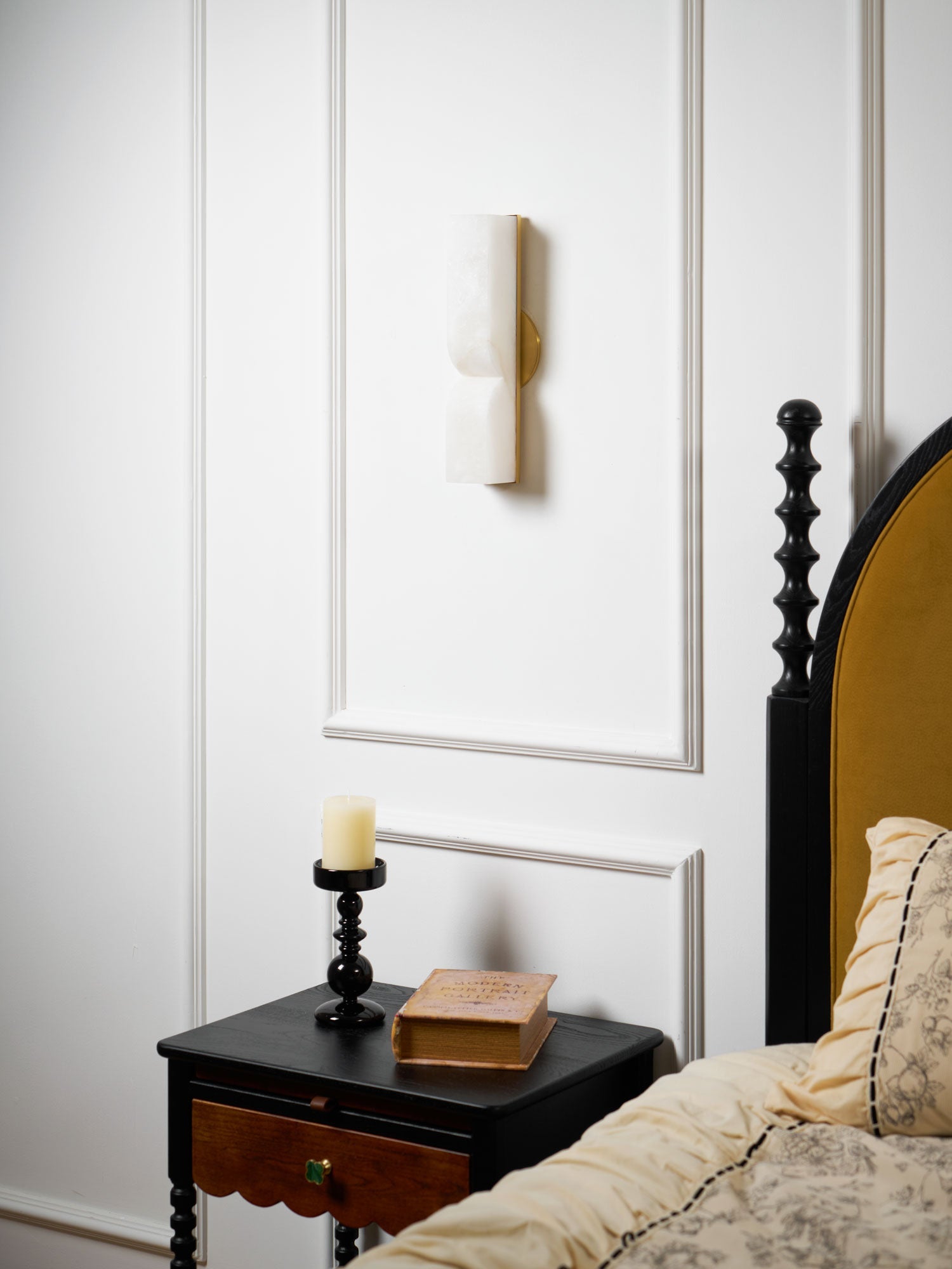 Haria Alabaster Wall Light