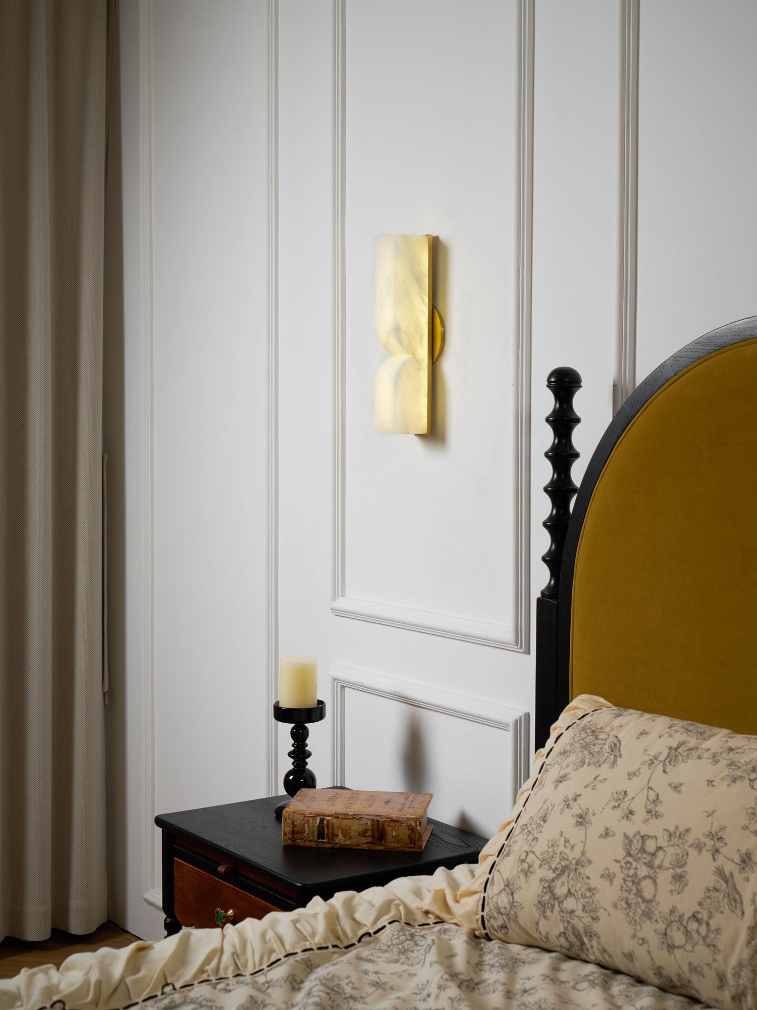 Haria Alabaster Wall Light
