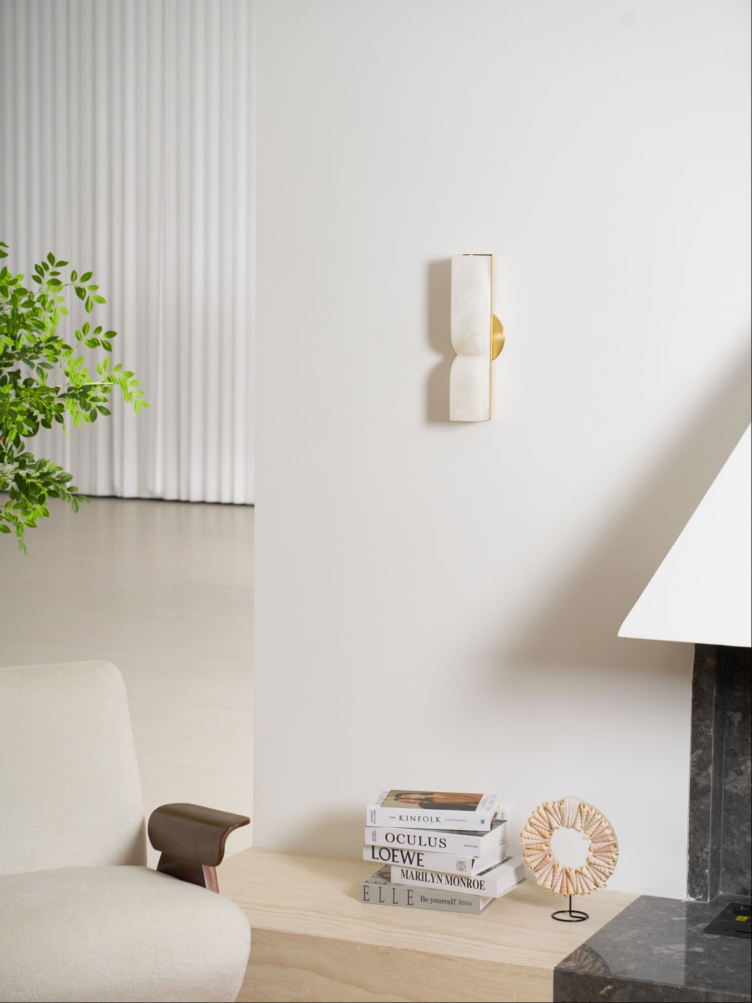 Haria Alabaster Wall Light
