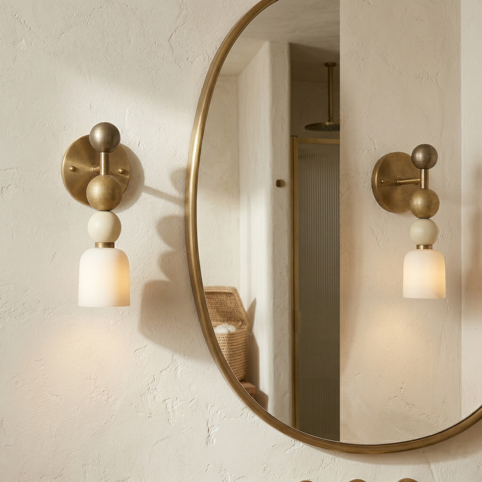 Yareror Sculptural Wall Light