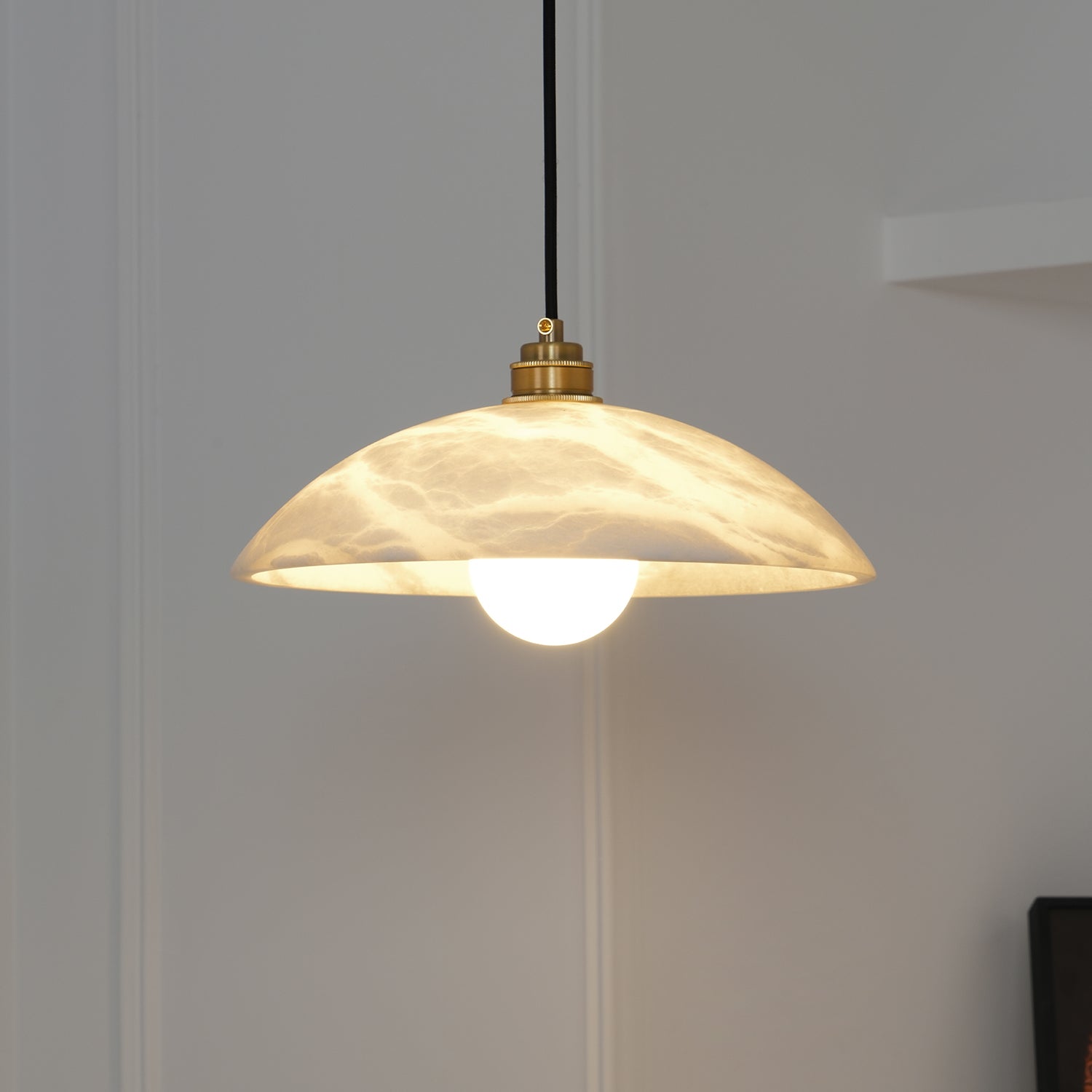 Mesaso Alabaster Pendant Light