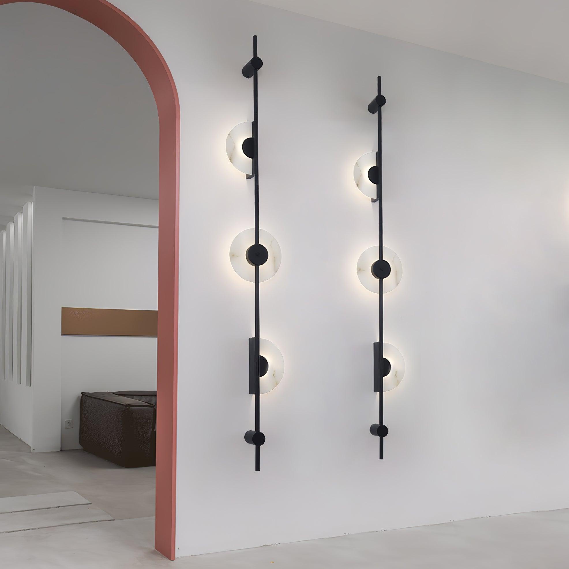 Duelsy Vertical Wall Light With Plug