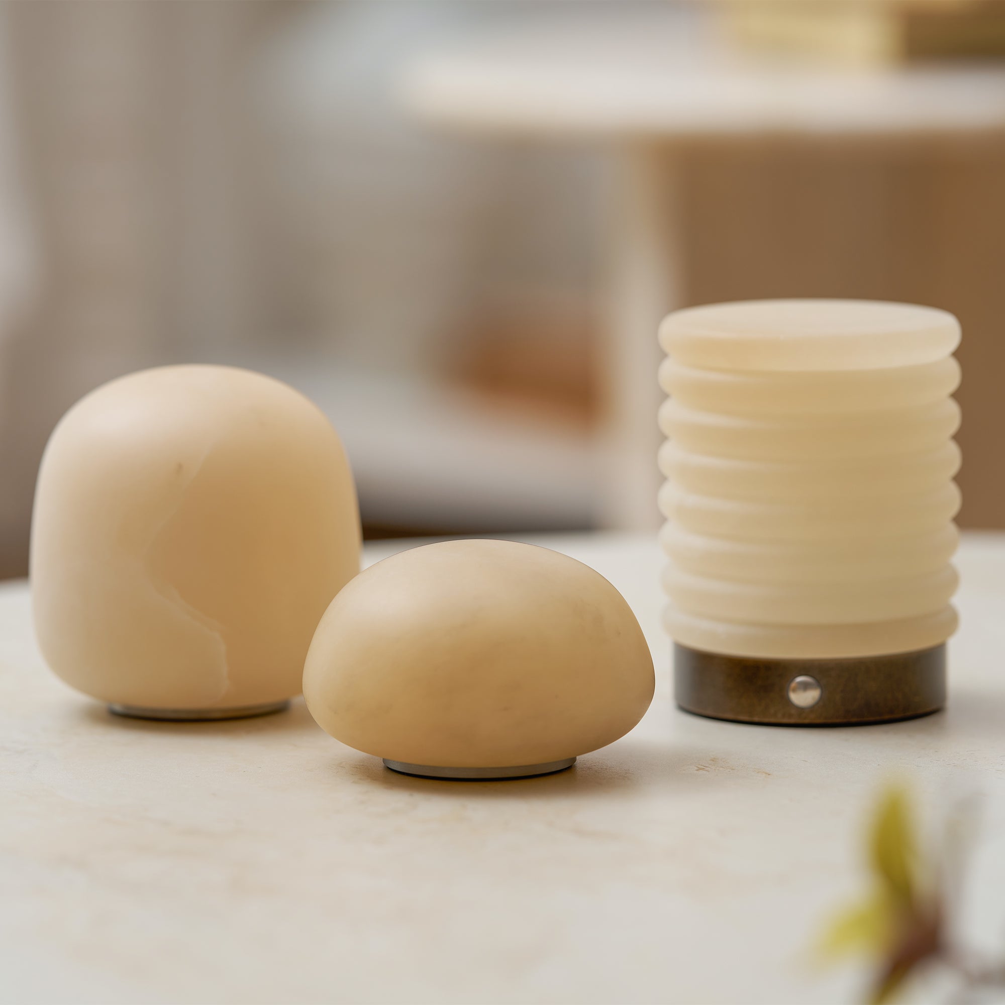 Okaros Table Lamp