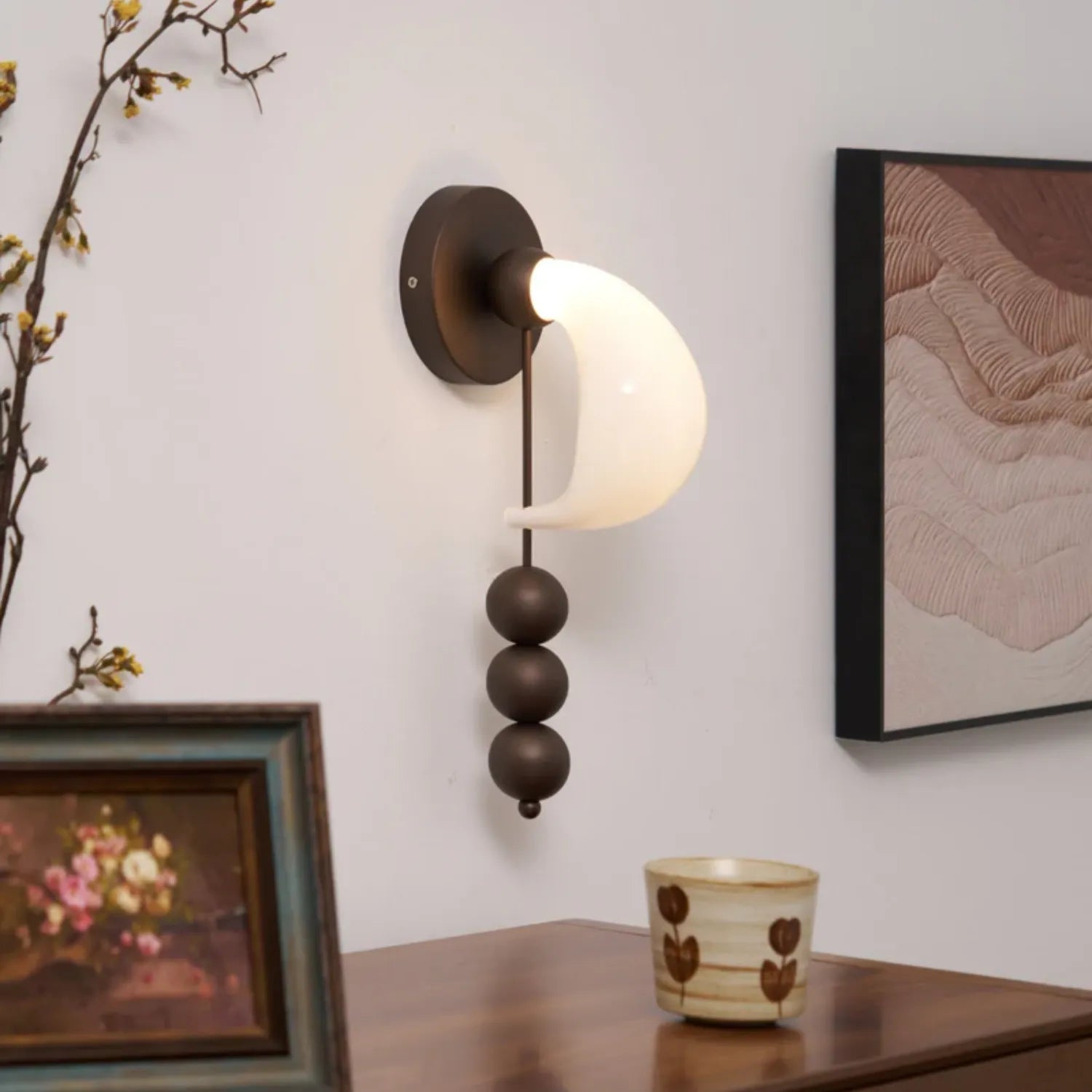 Relamis Wall Light