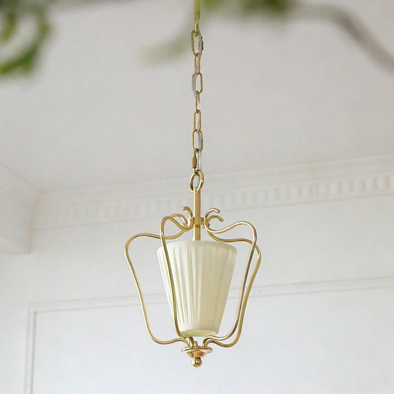 Reyvelis Vintage Pendant Light