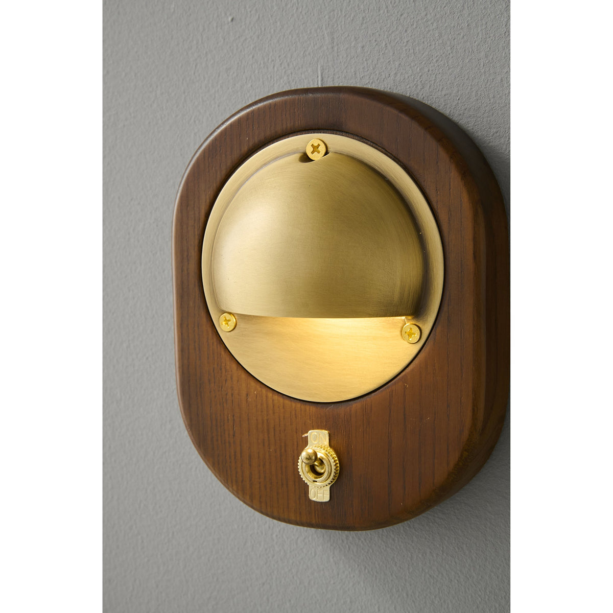 Dunor Wall Light