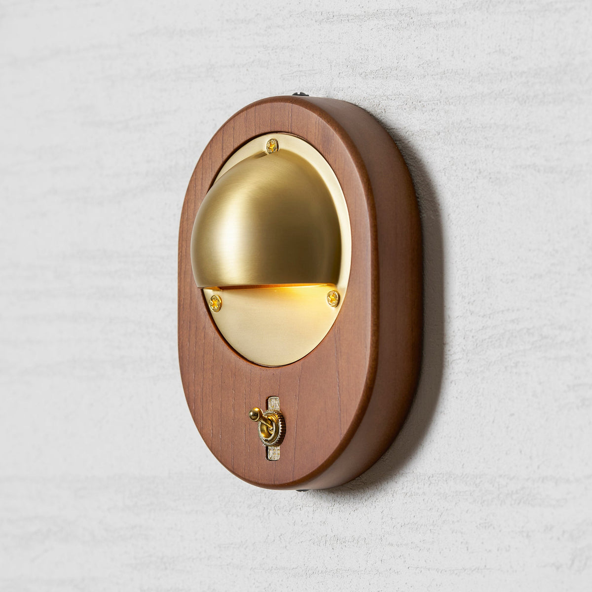 Dunor Wall Light