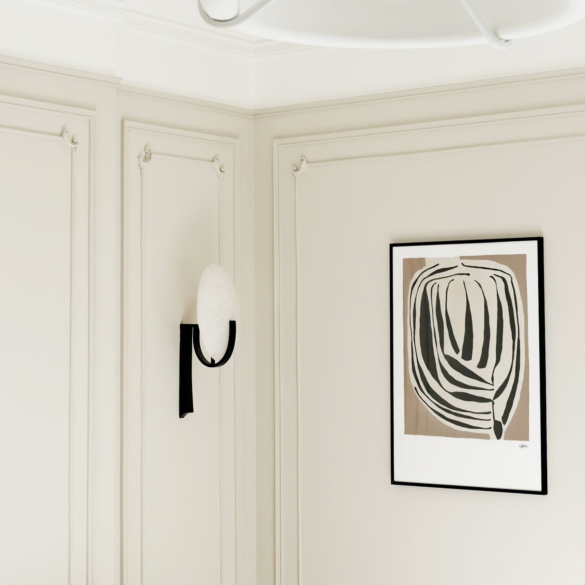 Elosi Alabaster Wall Light