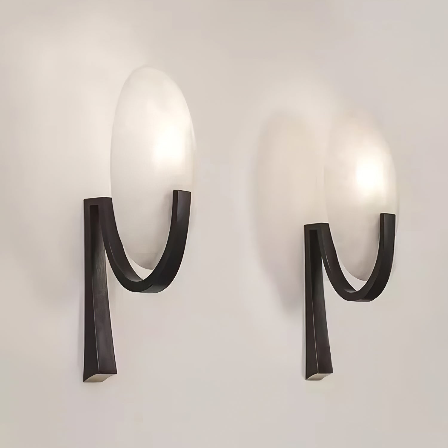 Elosi Alabaster Wall Light