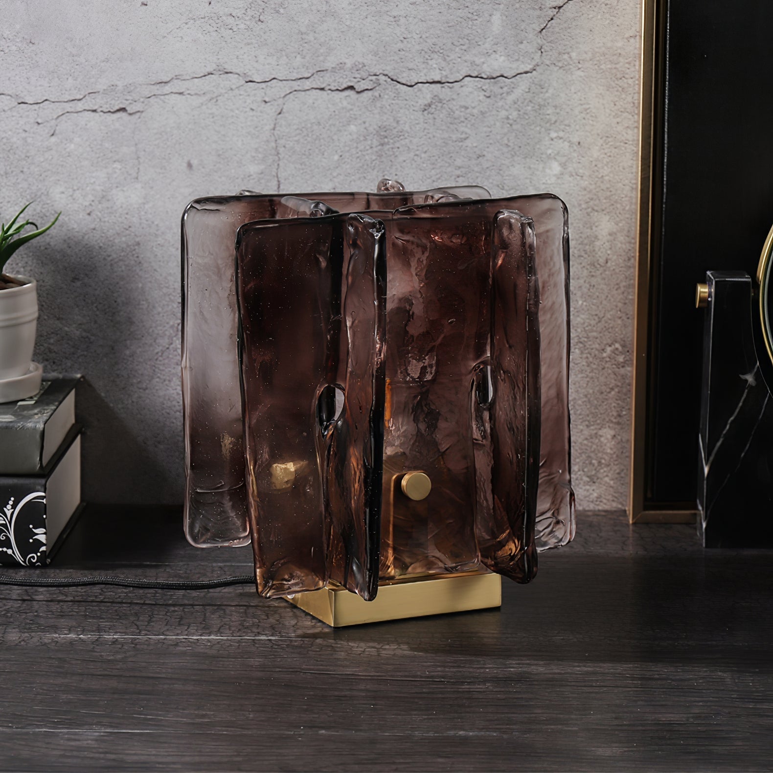 Abelly Table Lamp