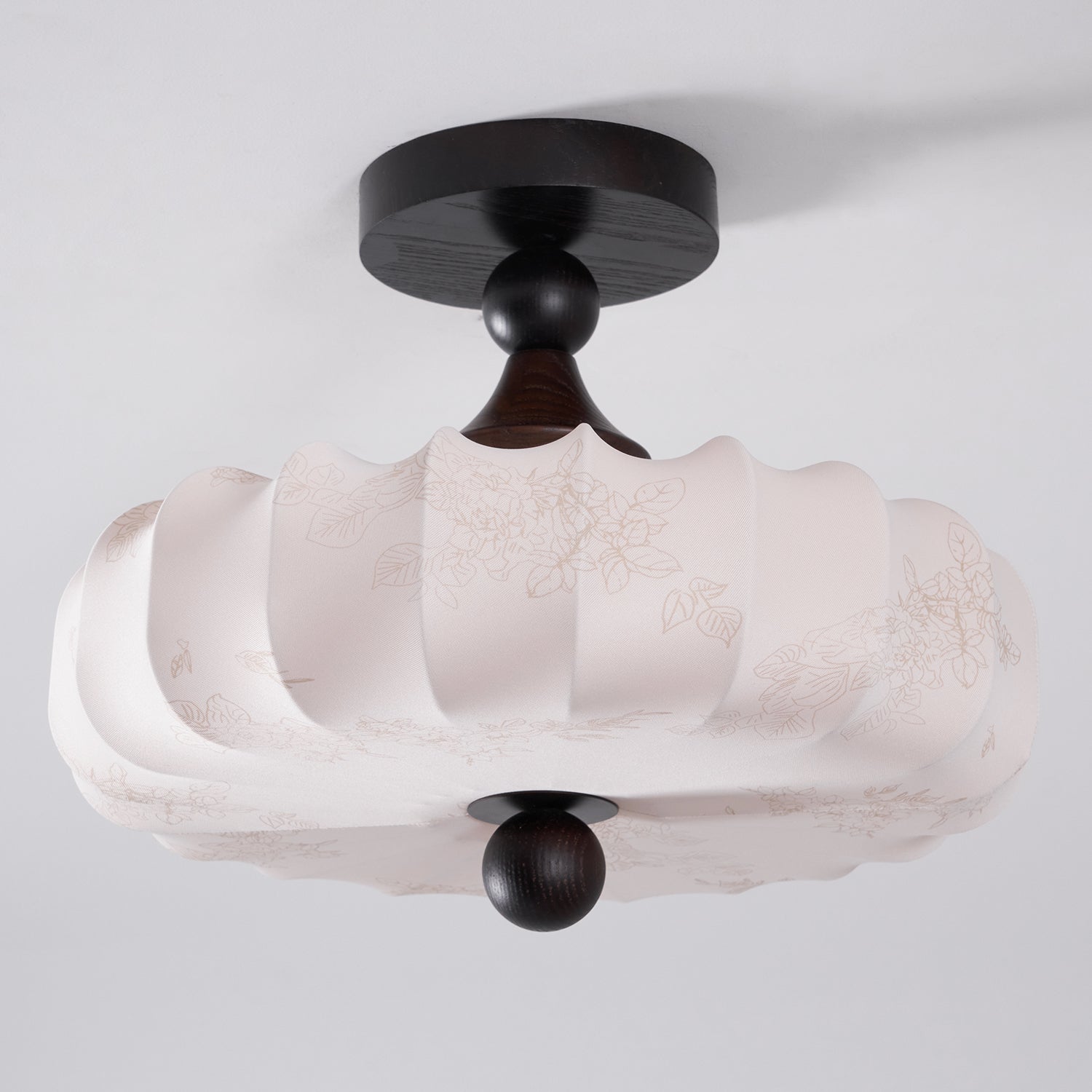 Yarvi Ceiling Light