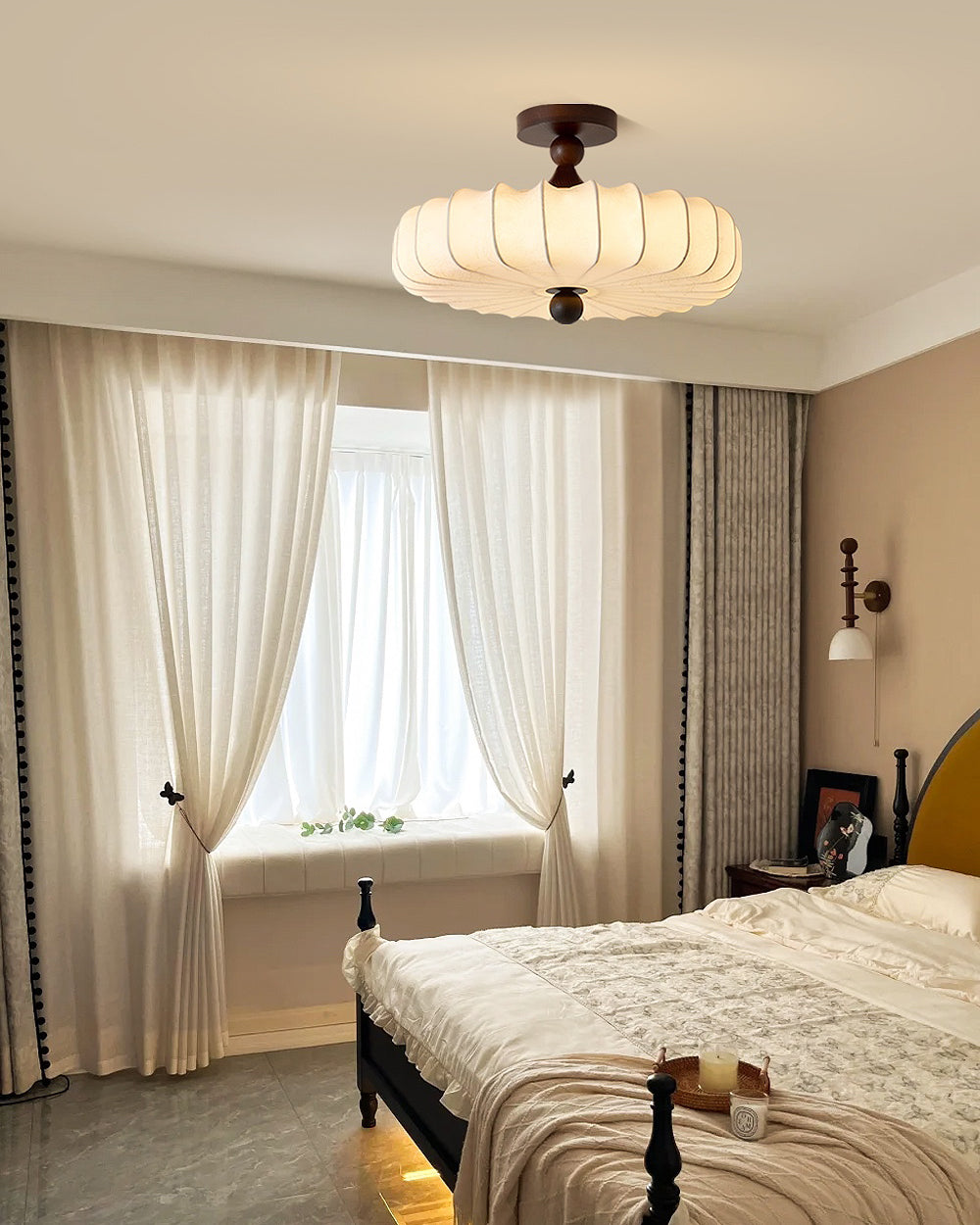 Yarvi Ceiling Light