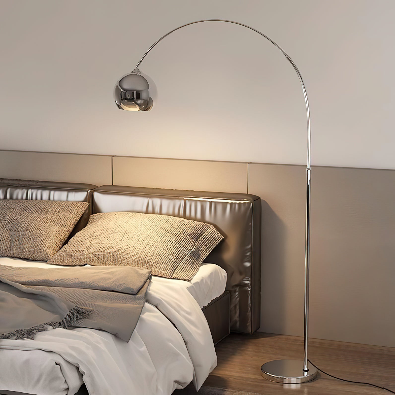 Zorro Modern Floor Lamp