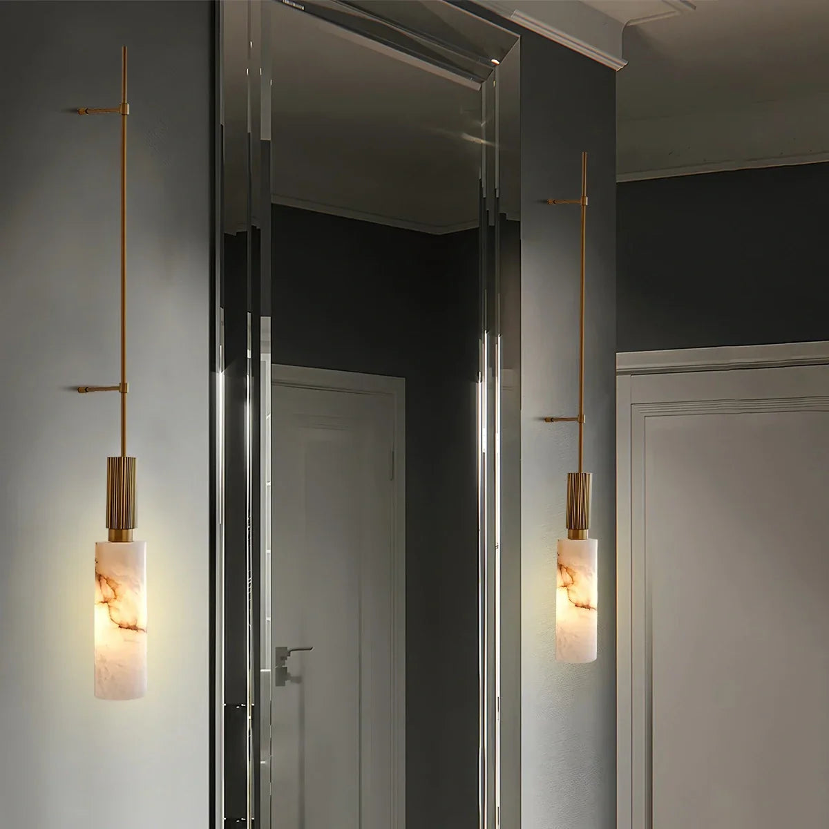 Laviro Wall Light