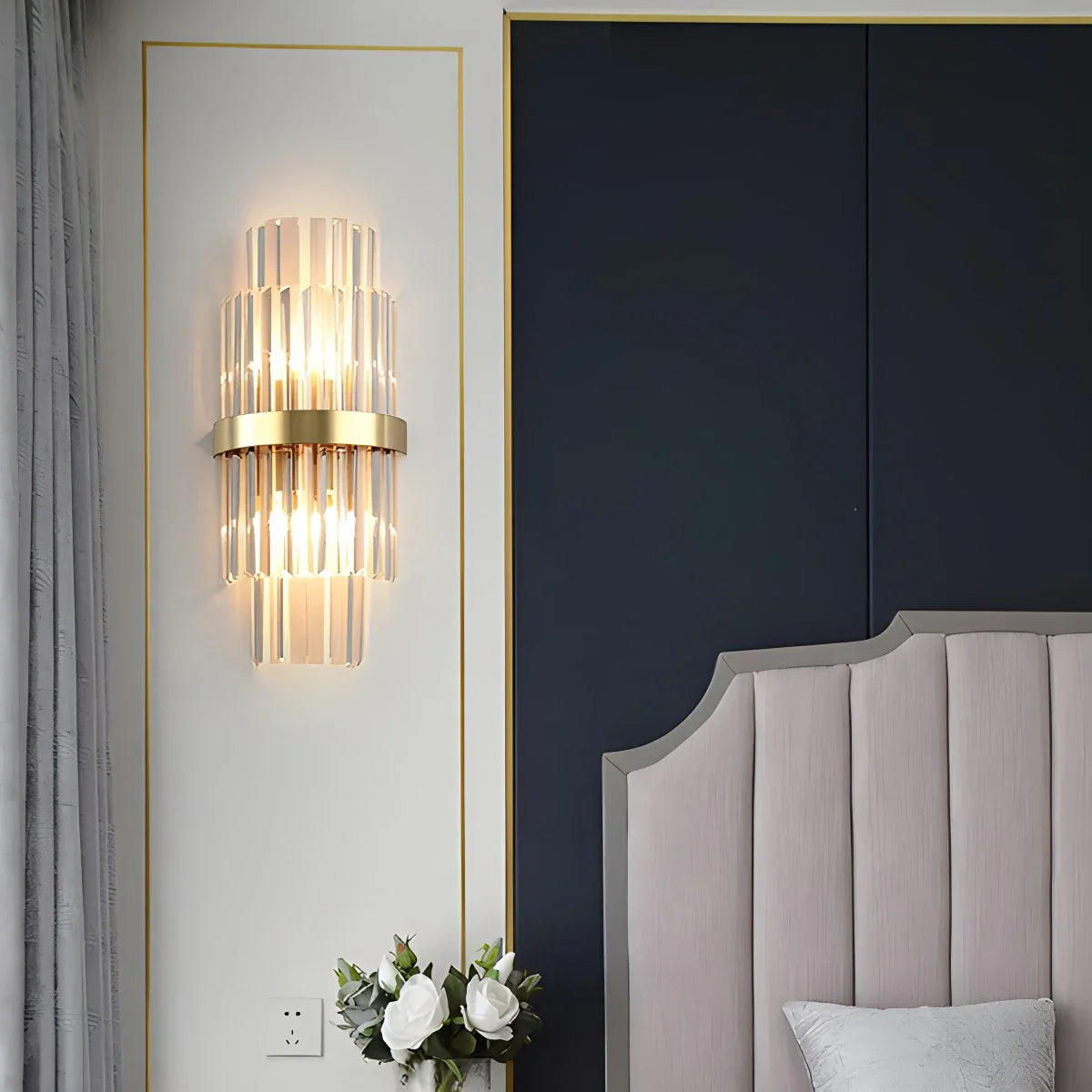 Virlen Crystal Wall Light