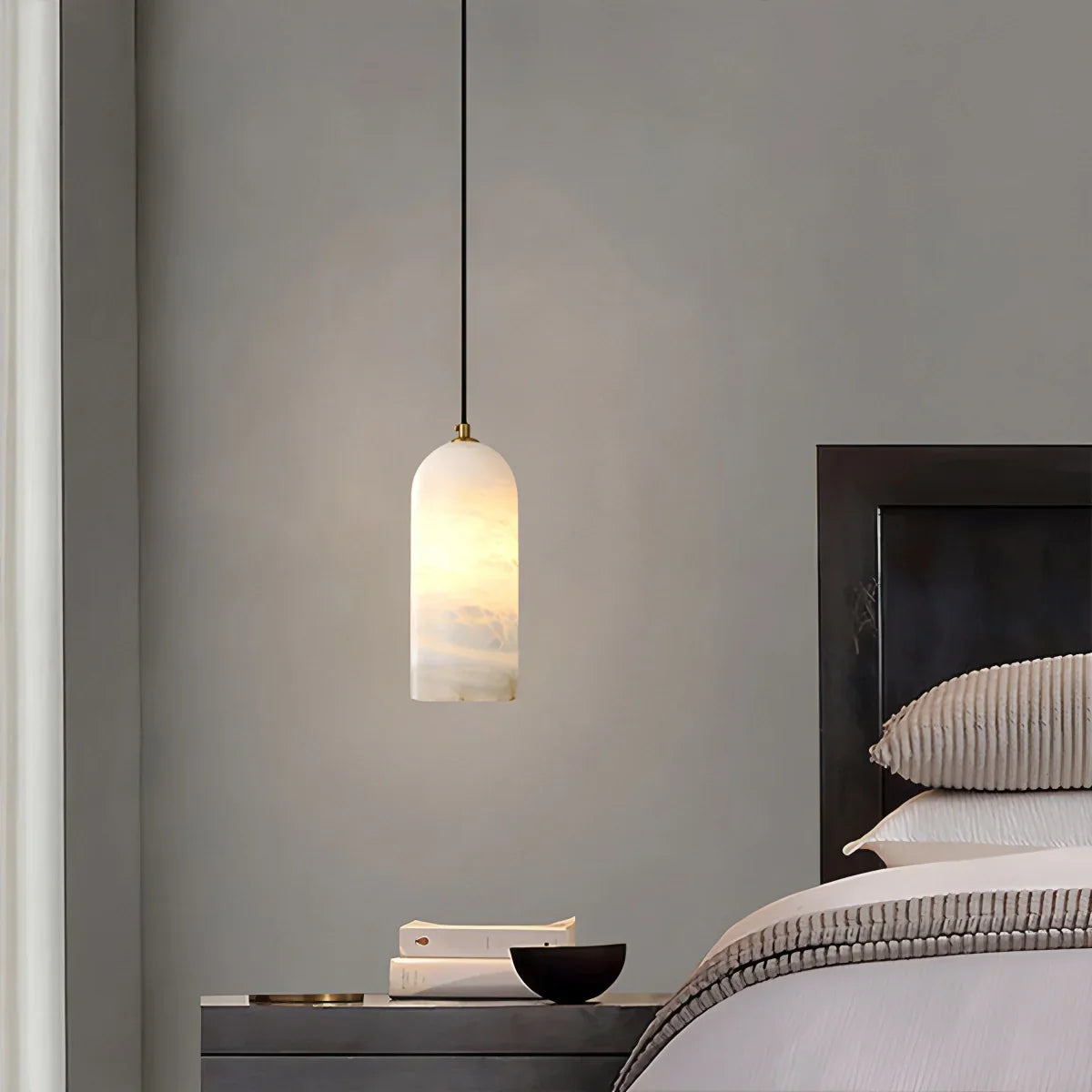 Ravilo Alabaster Pendant Light