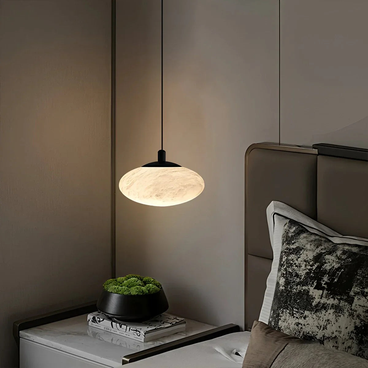 Melaro Alabaster Pendant Light